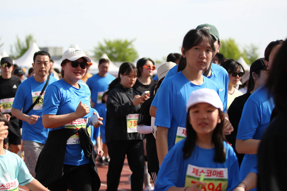 2025년_마라톤출발_136