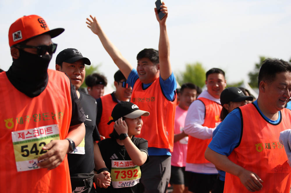2025년_마라톤출발_139