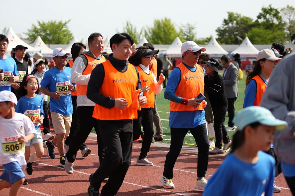 2025년_마라톤출발_158