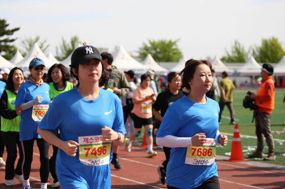 2025년_마라톤출발_164