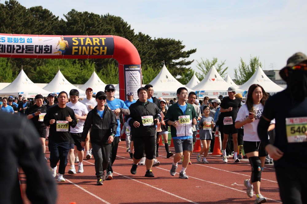 2025년_마라톤출발_168
