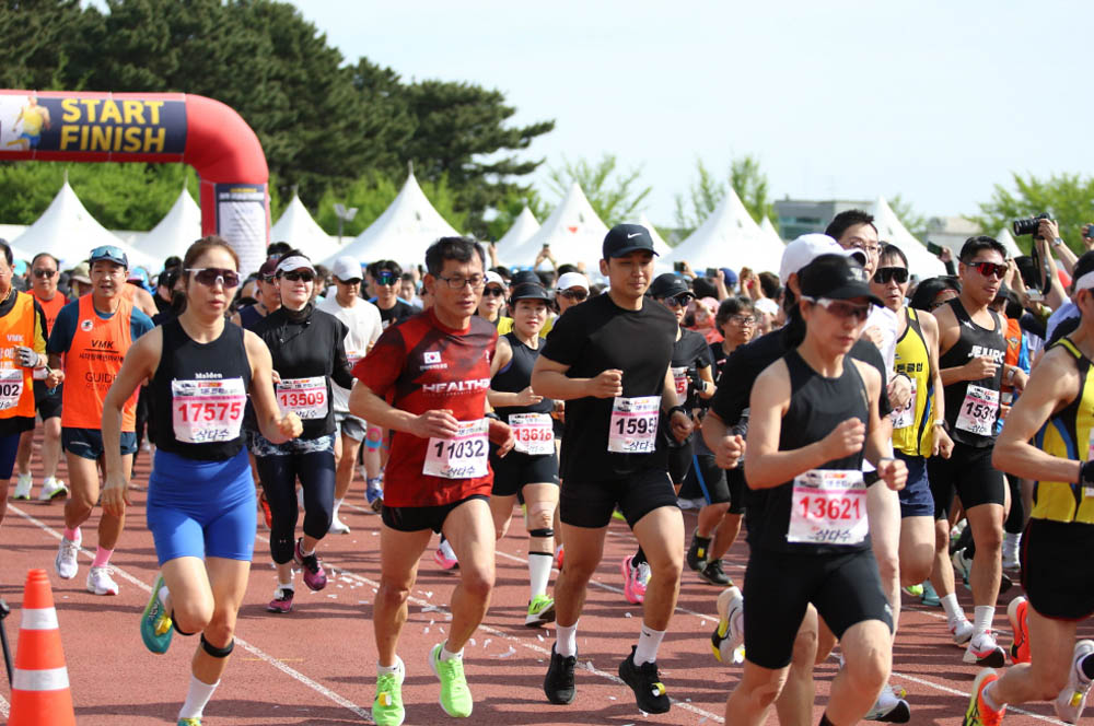 2025년_마라톤출발_46