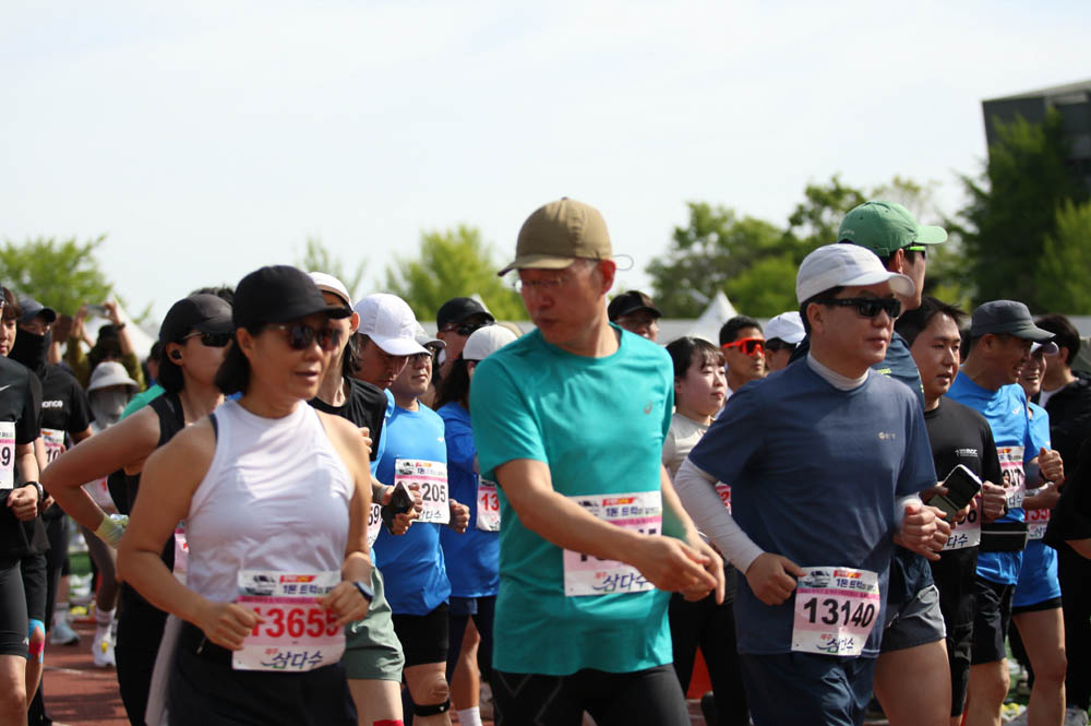 2025년_마라톤출발_62