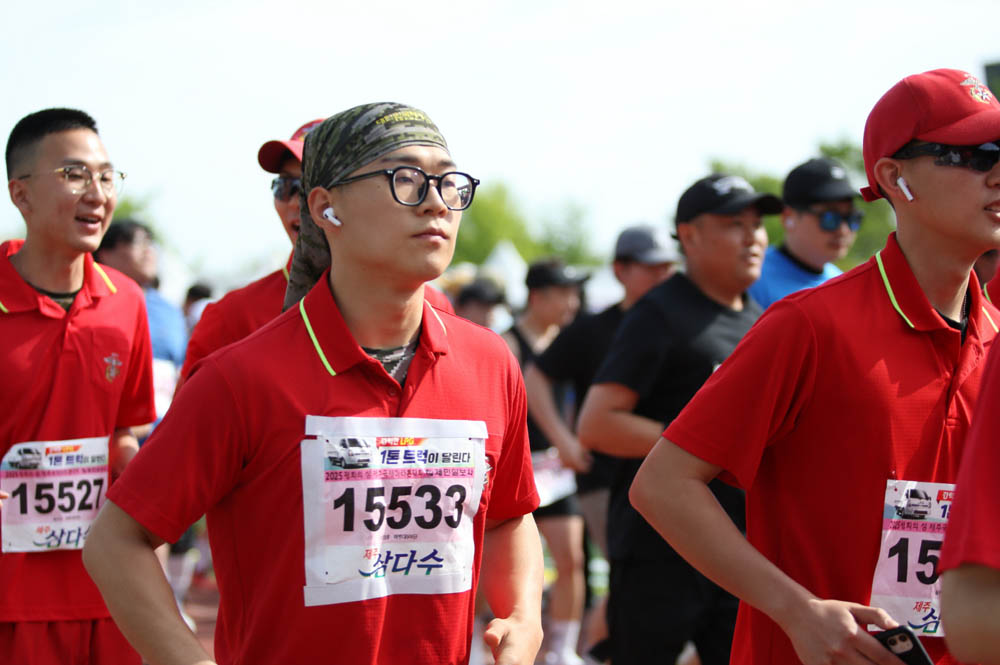 2025년_마라톤출발_64