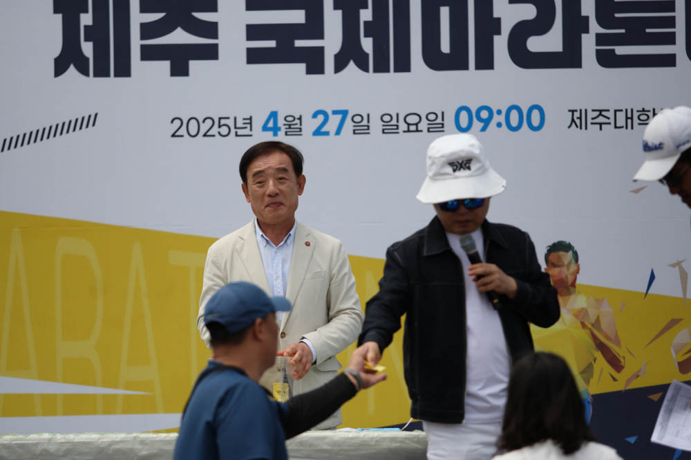 2025년_시상식_150